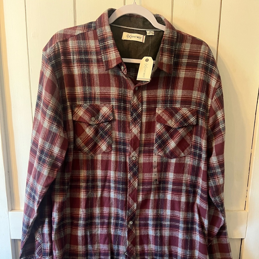BNWT Depart West button down. Maroon and grey